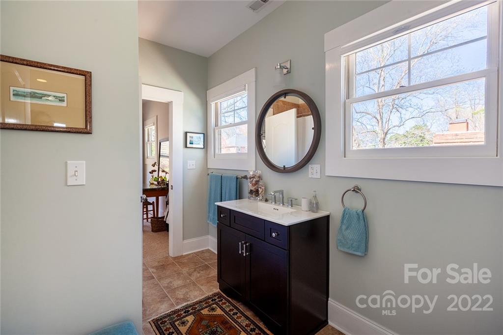 1812 Truman Road Charlotte, NC 28205 - Photo 26 of 42 Gallery Image 26