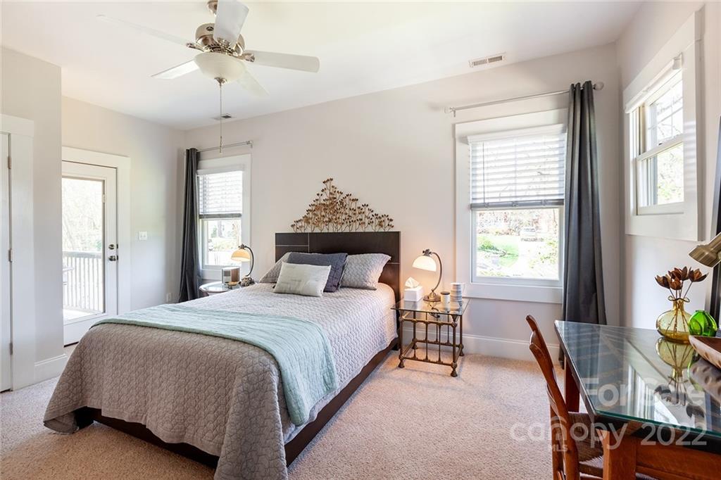 1812 Truman Road Charlotte, NC 28205 - Photo 27 of 42 Gallery Image 27