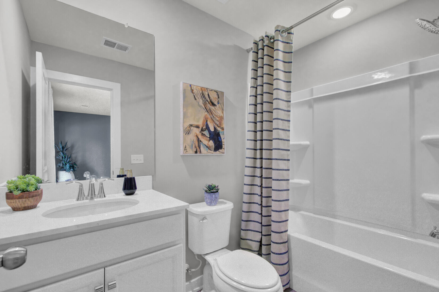 2003 Quiet Ibis Road Hanahan, SC 29410 - Photo 8 of 41 1ST FLOOR FULL BATH