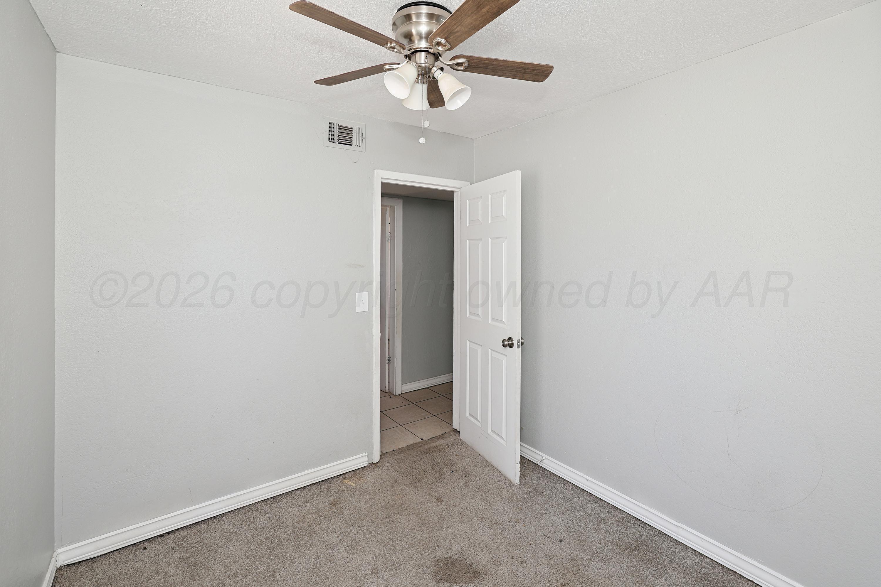 730 North Johnson Street Amarillo, TX 79107 - Photo 16 of 27 a view of an empty room