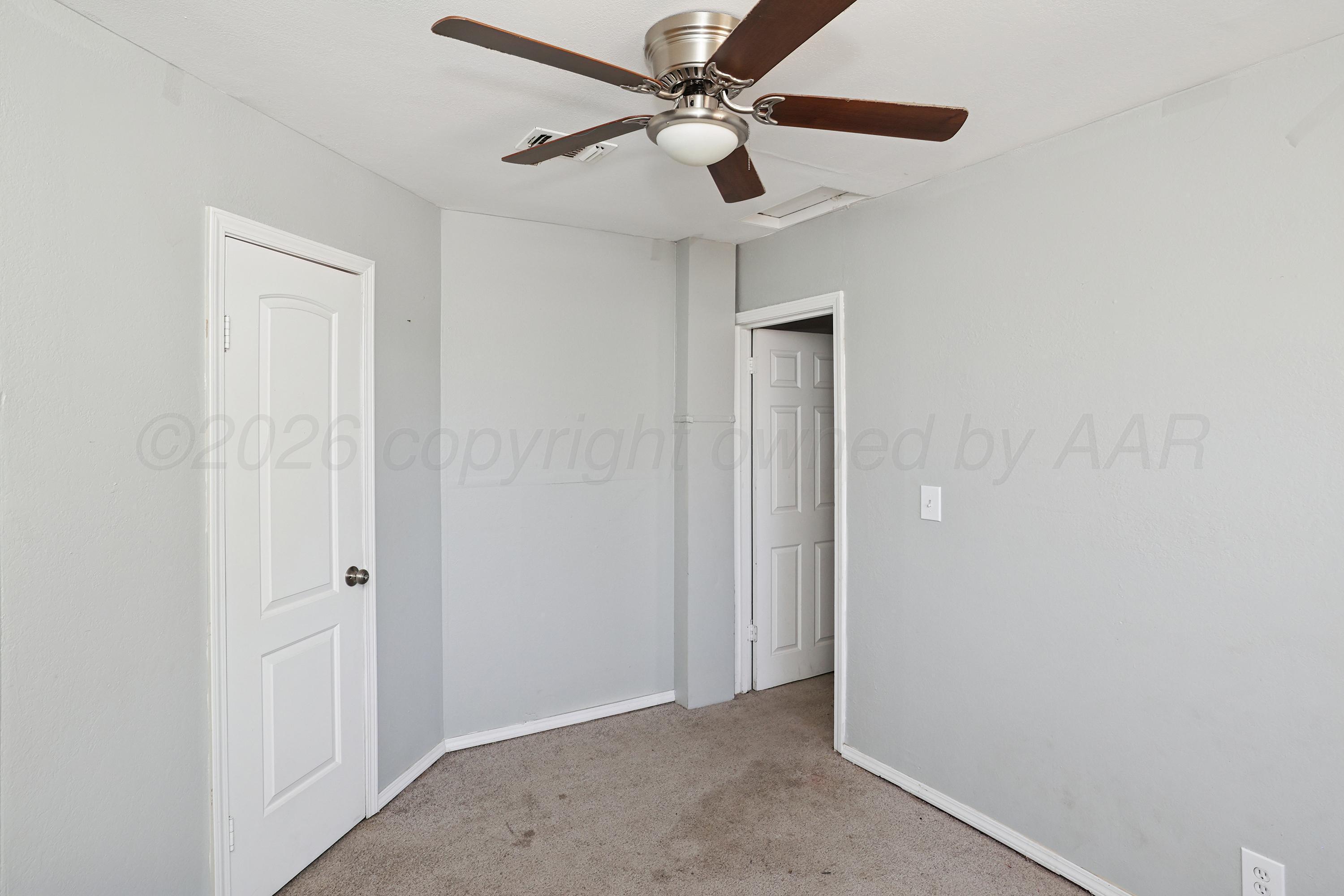 730 North Johnson Street Amarillo, TX 79107 - Photo 23 of 27 a view of an empty room