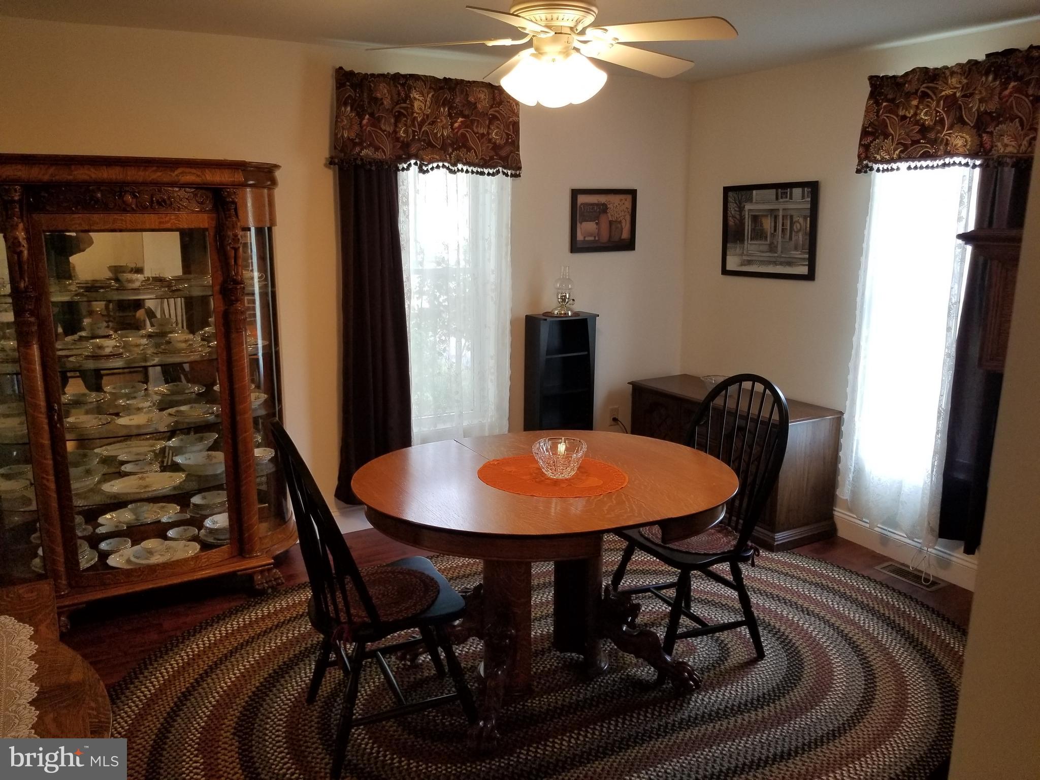 2244 Cold Spring Road Fairfield, PA 17320 - Photo 19 of 40 Dinning Room