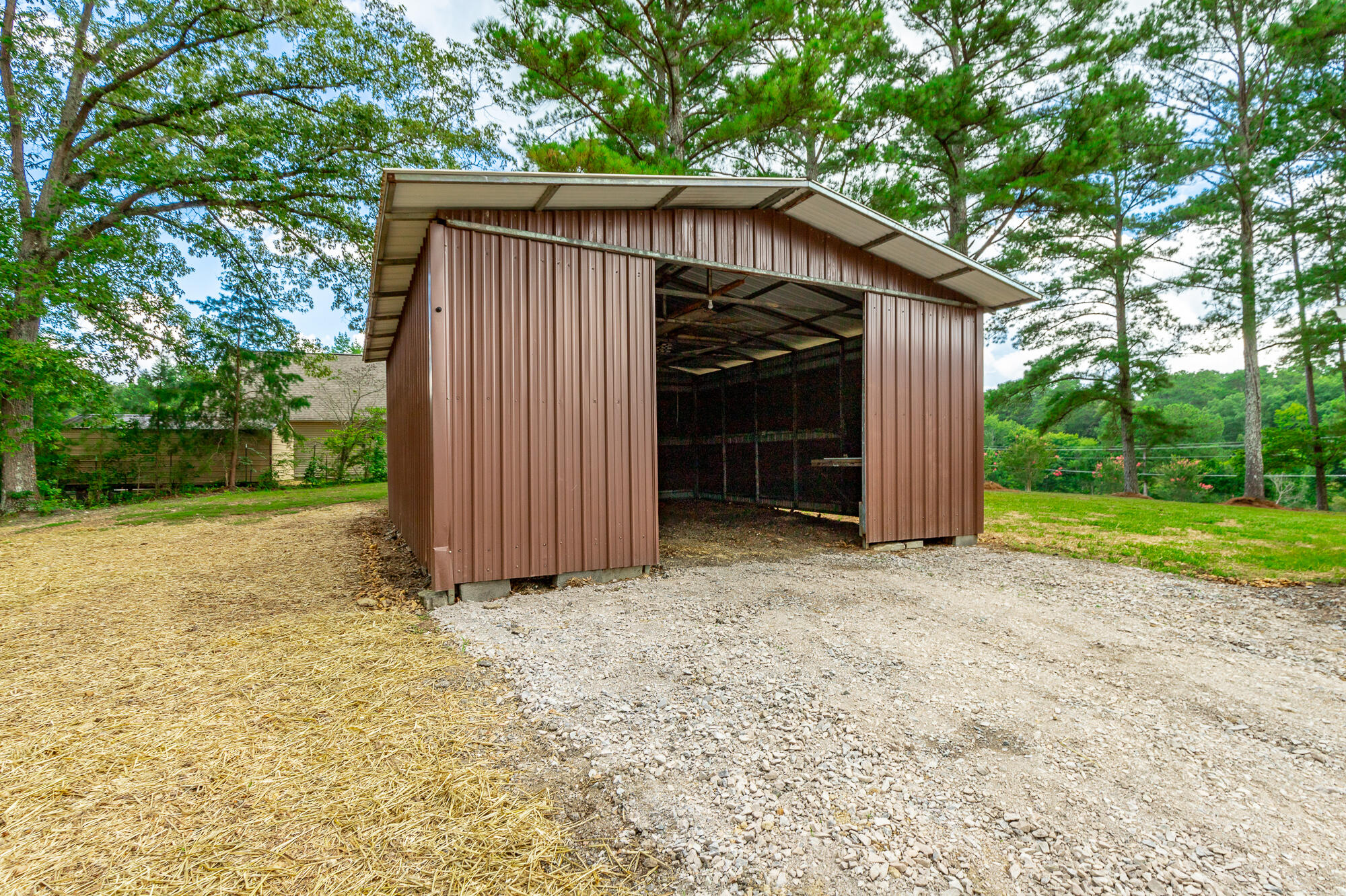 4910 Highway 95 Rock Spring, GA 30739 - Photo 31 of 40 4912 GA-95 HD-49