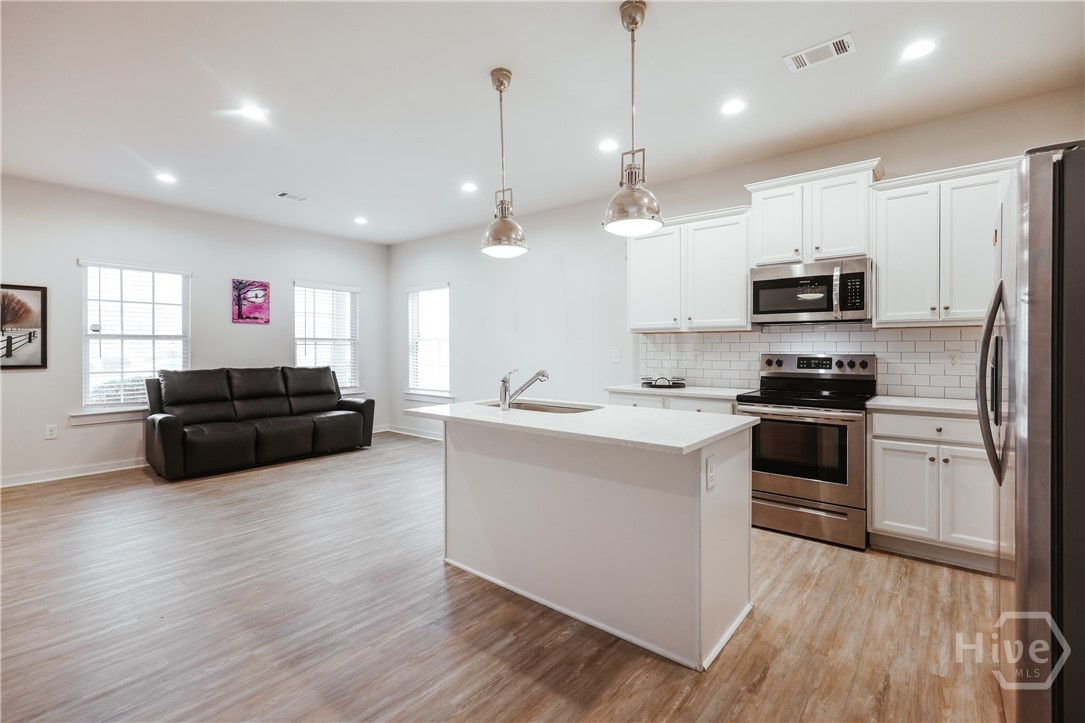 684 West Vincent Drive Athens, GA 30607 - Photo 6 of 38