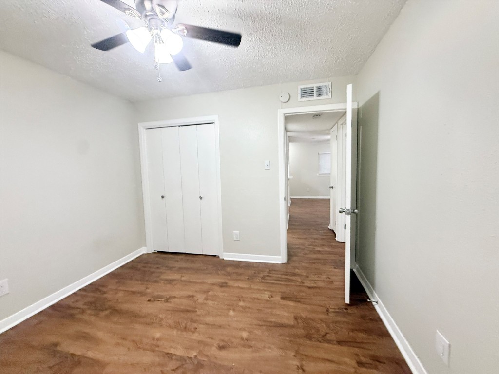 201 South Kaysie Street, Unit 17 Angleton, TX 77515 - Photo 18 of 18