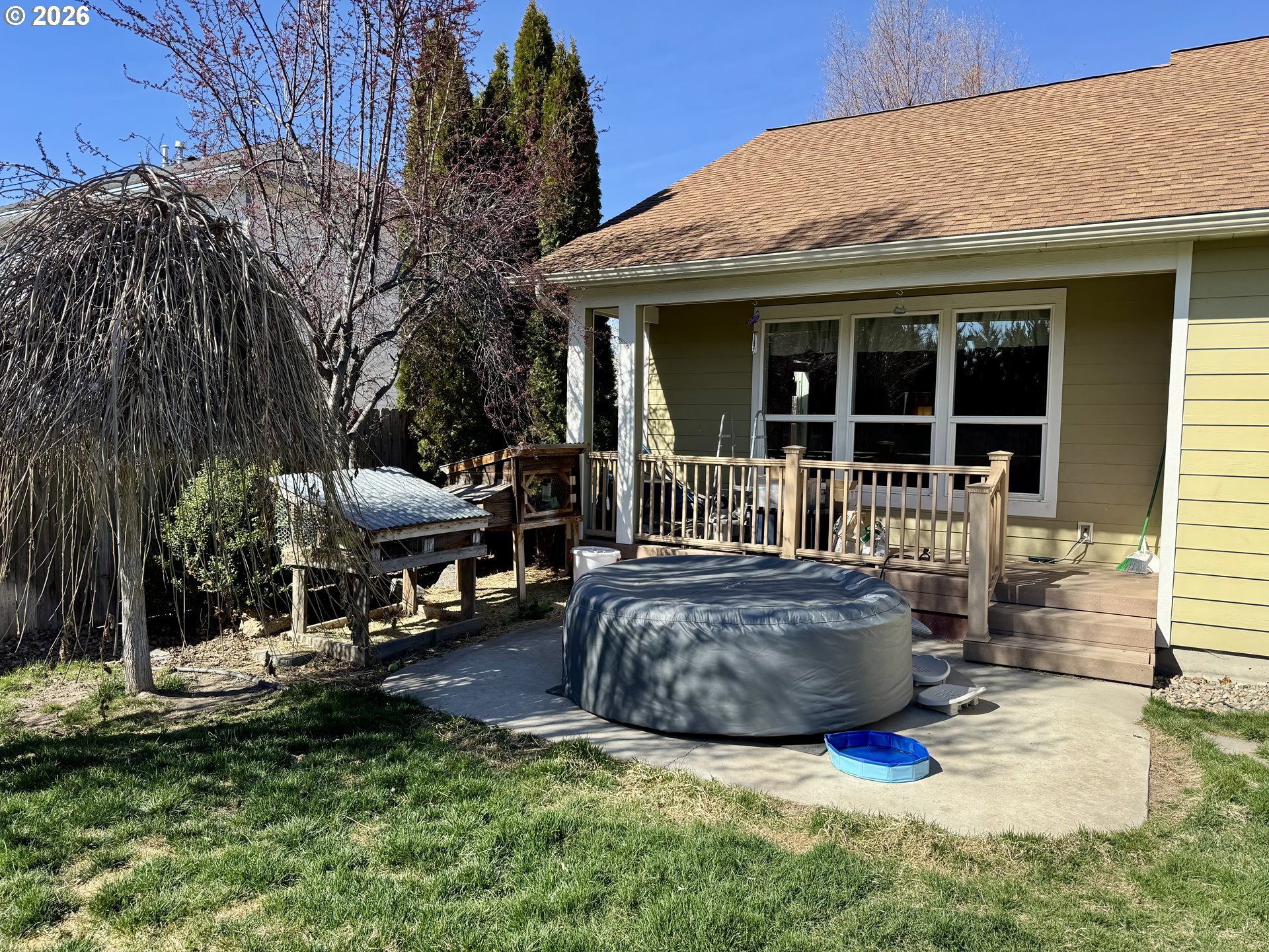 1105 G Street Baker City, OR 97814 - Photo 25 of 33 a view of a house with backyard and sitting area