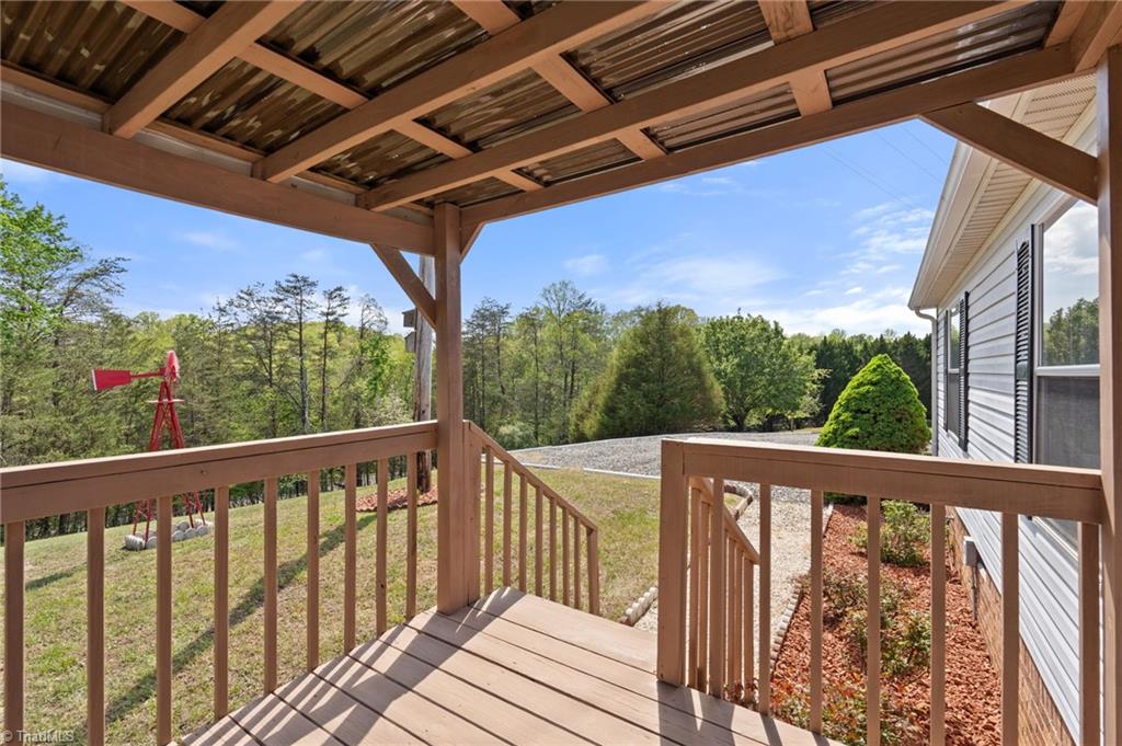 1747 Lynchburg Road Westfield, NC 27053 - Photo 34 of 49