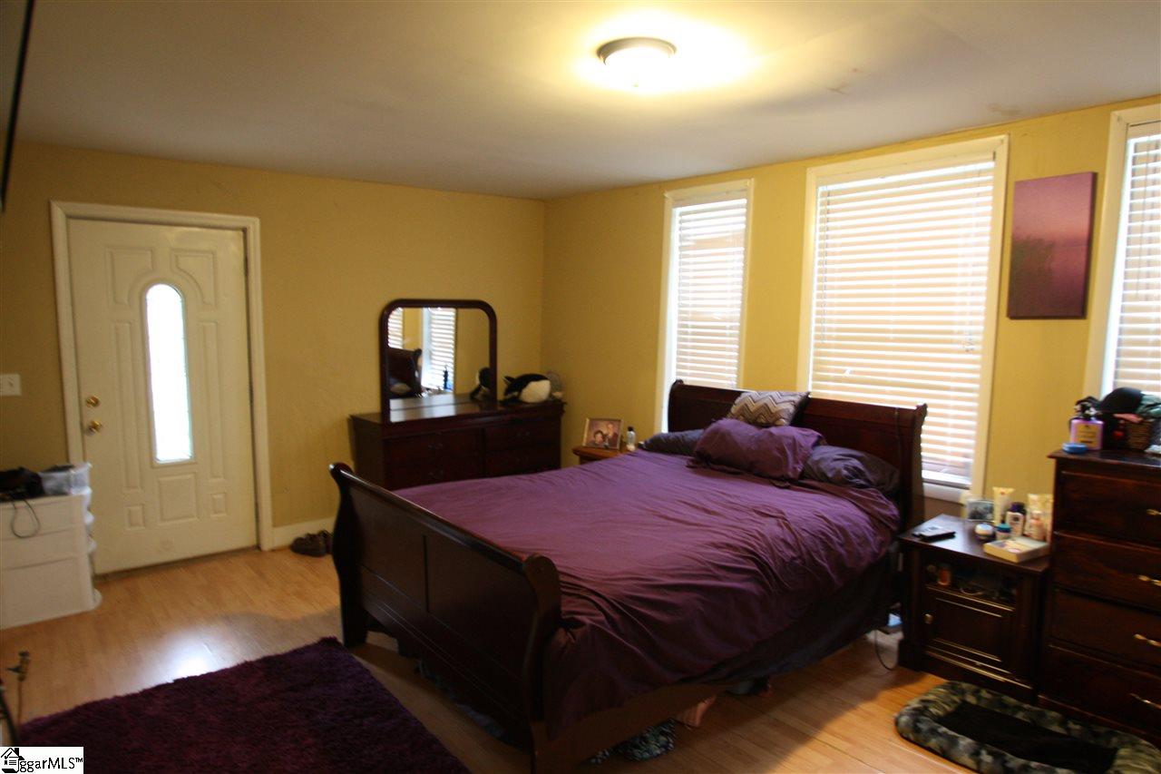 10380 Main Street Fingerville, SC 29338 - Photo 9 of 15