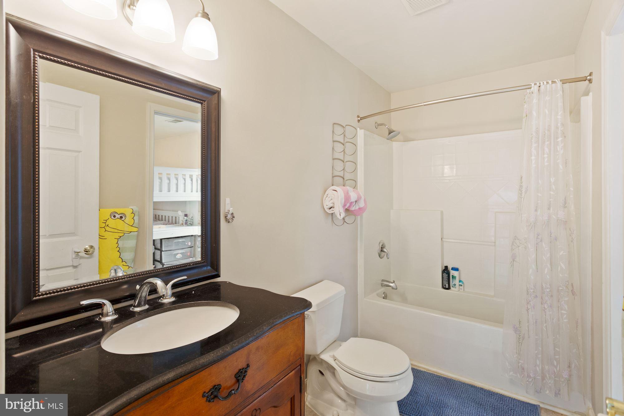 11725 Henderson Road Clifton, VA 20124 - Photo 26 of 38 Gallery Image 26
