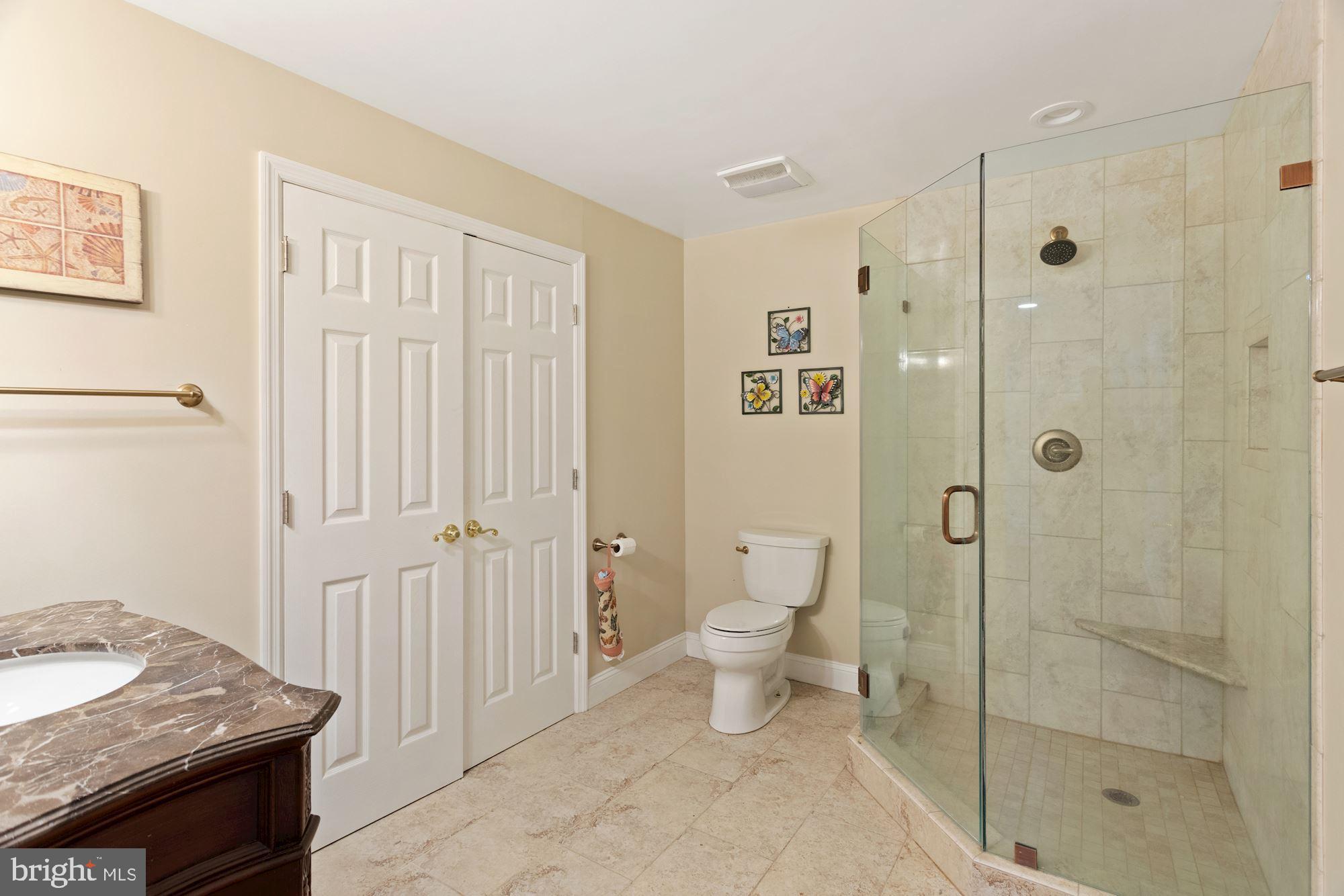 11725 Henderson Road Clifton, VA 20124 - Photo 32 of 38 Gallery Image 32