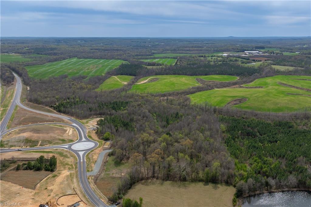 6233 Shiloh Road Liberty, NC 27298 - Photo 4 of 6