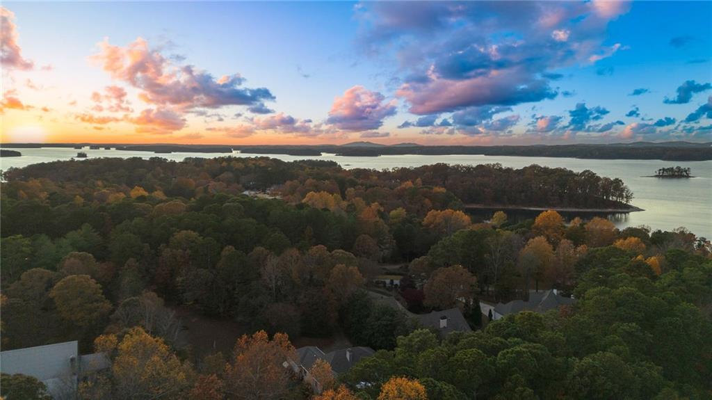 6091 GC Crow Road Flowery Branch, GA 30542 - Photo 4 of 100