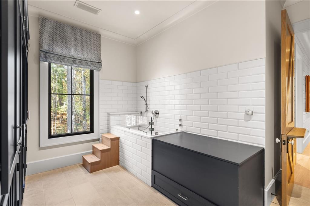 6091 GC Crow Road Flowery Branch, GA 30542 - Photo 60 of 100