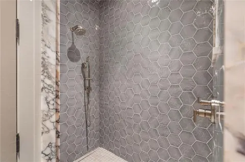 $7,250,000 | 6091 GC Crow Road, Flowery Branch, GA 30542