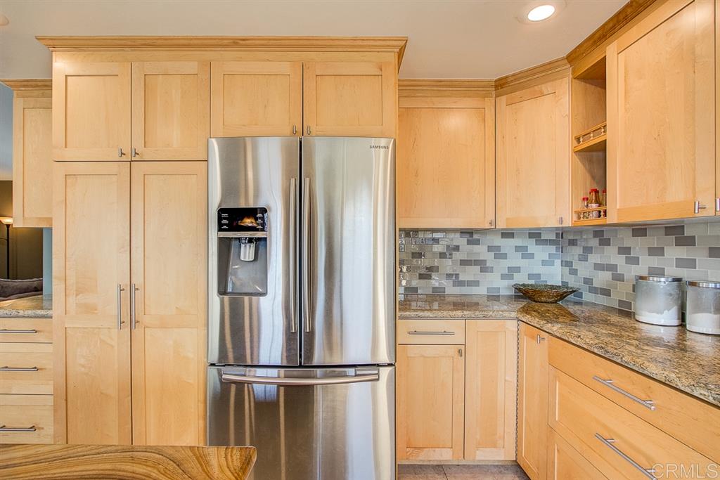 1005 Woodcreek Road Fallbrook, CA 92028 - Photo 8 of 23