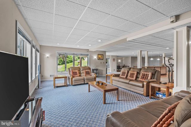 $825,000 | 1212 Delpa Drive, Landenberg, PA 19350