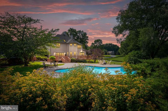 $825,000 | 1212 Delpa Drive, Landenberg, PA 19350