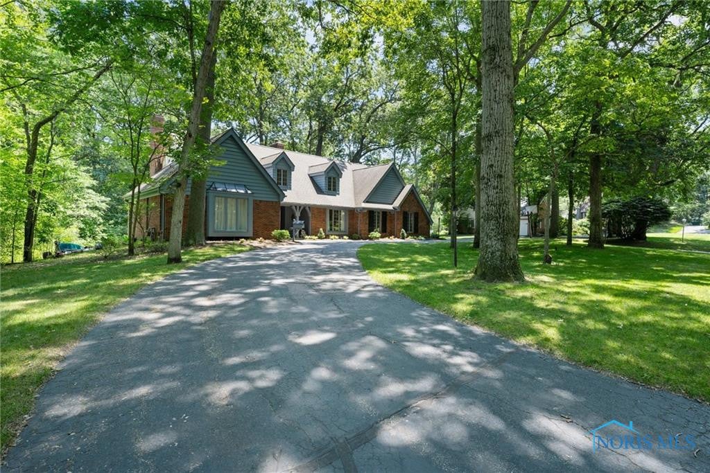 4544 Crossfields Road Toledo, OH 43623 - Photo 3 of 40 Gallery Image 3