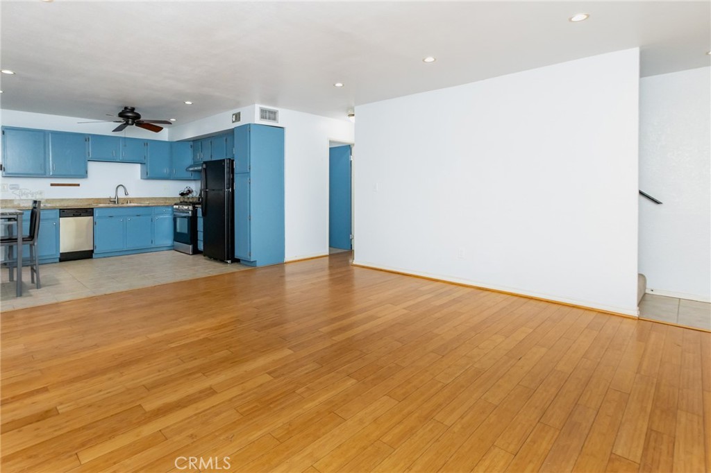 1434 Highland Avenue, Unit 8 Duarte, CA 91010 - Photo 10 of 26