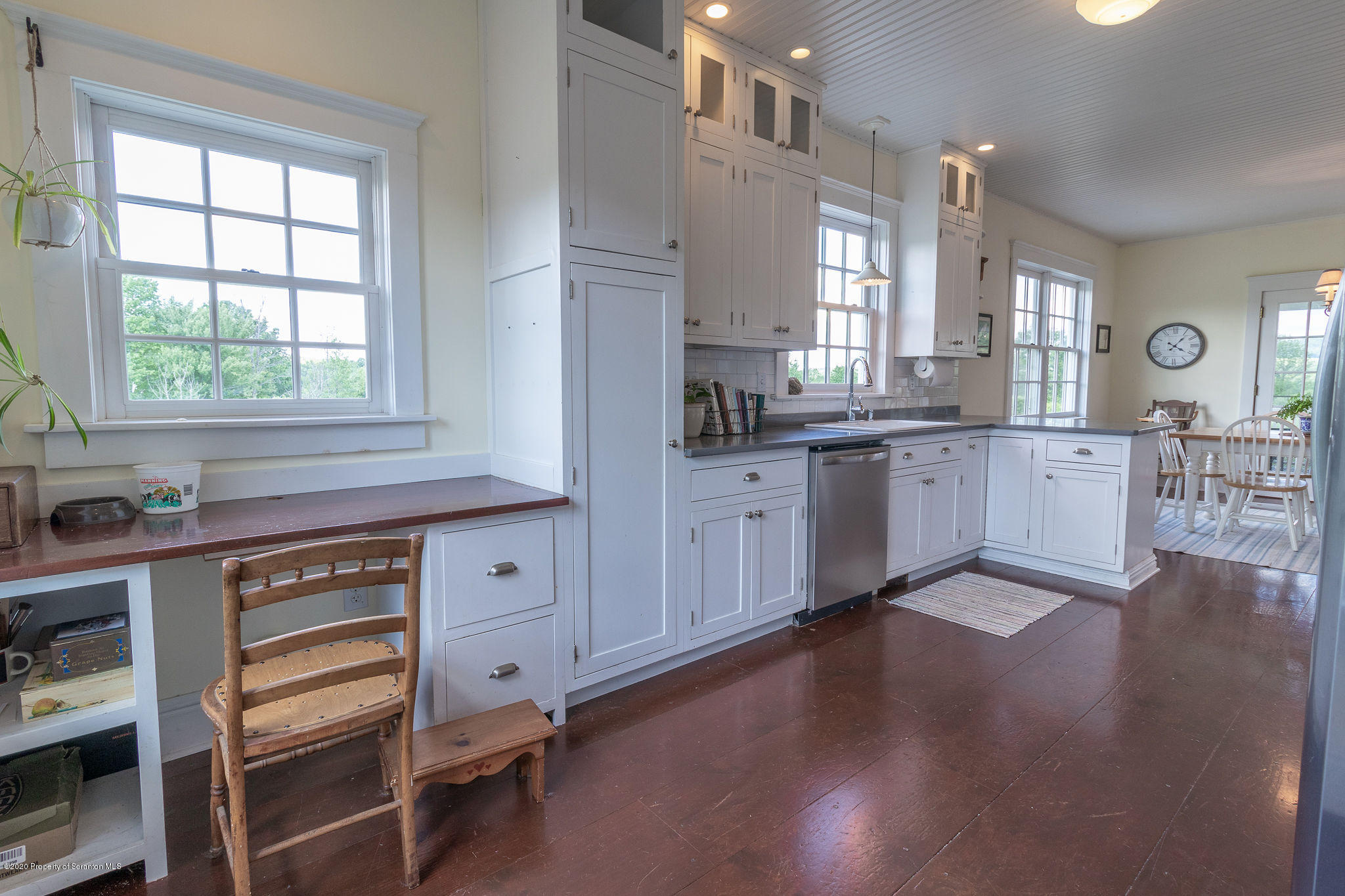 353 Freeman Road Dalton, PA 18414 - Photo 6 of 101
