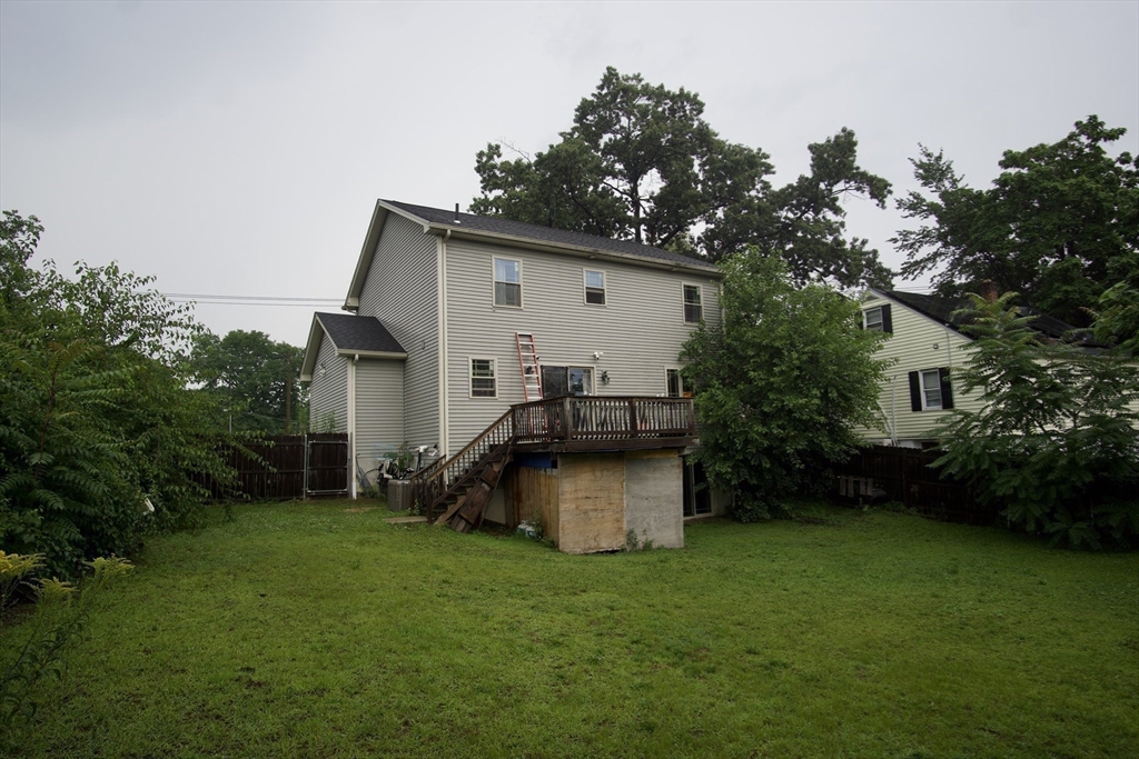 1289 Bay Street Springfield, MA 01109 - Photo 12 of 13