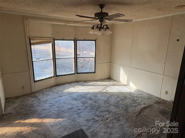 $75,990 | 1521 Lemon Tree Lane, Morganton, NC 28655