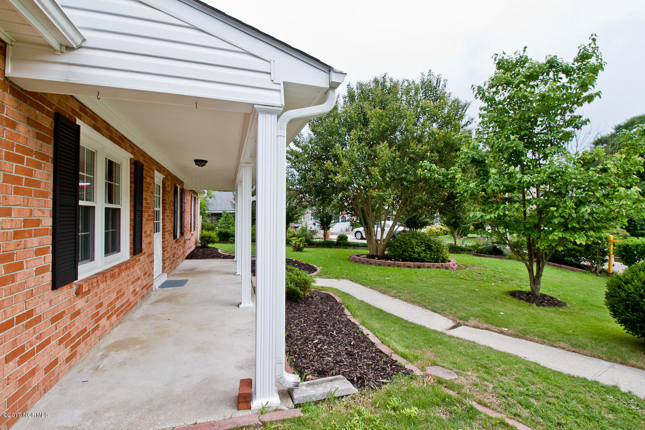 3004 Country Club Road Jacksonville, NC 28546 - Photo 7 of 49 IMG_0100