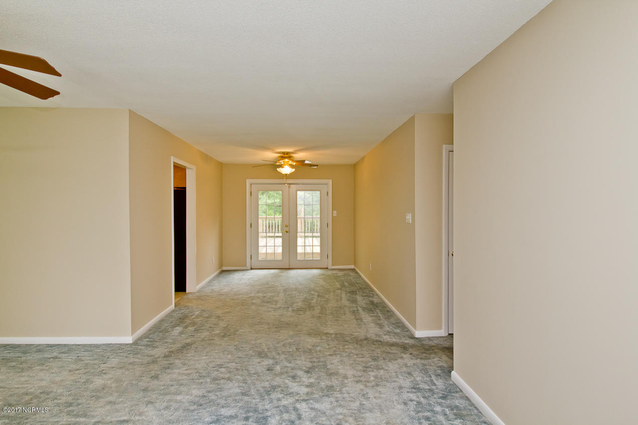 3004 Country Club Road Jacksonville, NC 28546 - Photo 9 of 49 IMG_0218