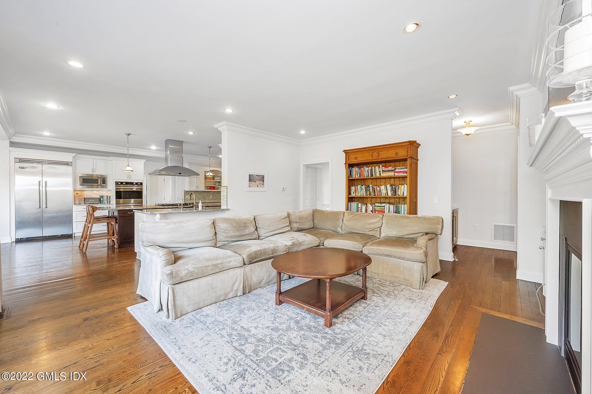 10 Boyd Lane Riverside, CT 06878 - Photo 12 of 30 a living room with furniture and kitchen view