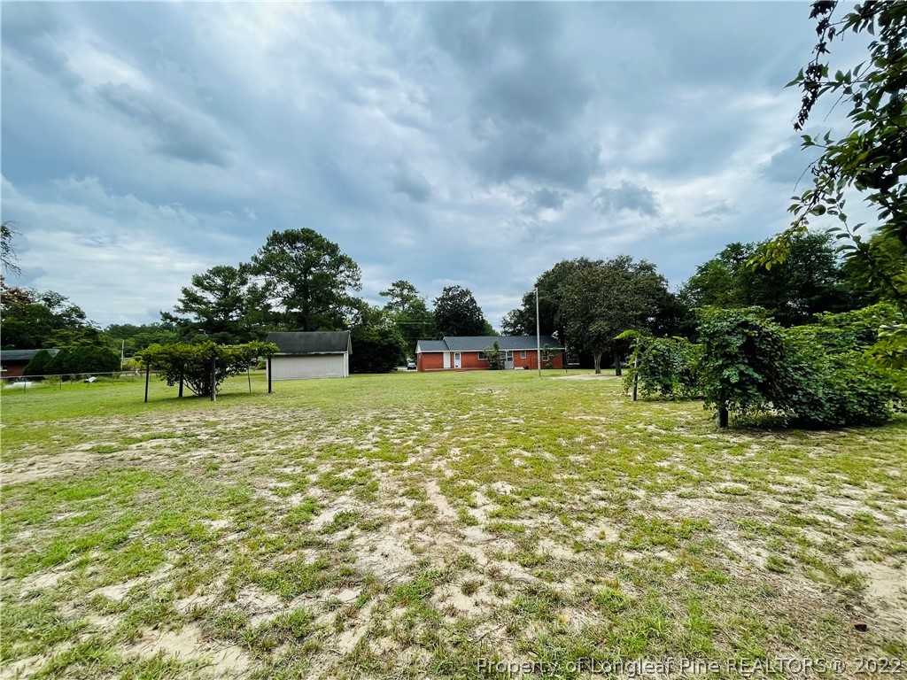 4562 Cameron Road Hope Mills, NC 28348 - Photo 13 of 31 Gallery Image 13
