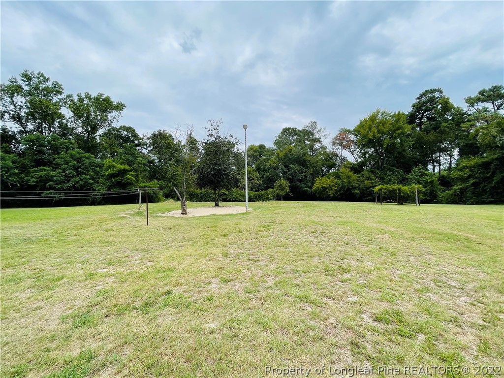 4562 Cameron Road Hope Mills, NC 28348 - Photo 10 of 31 Gallery Image 10