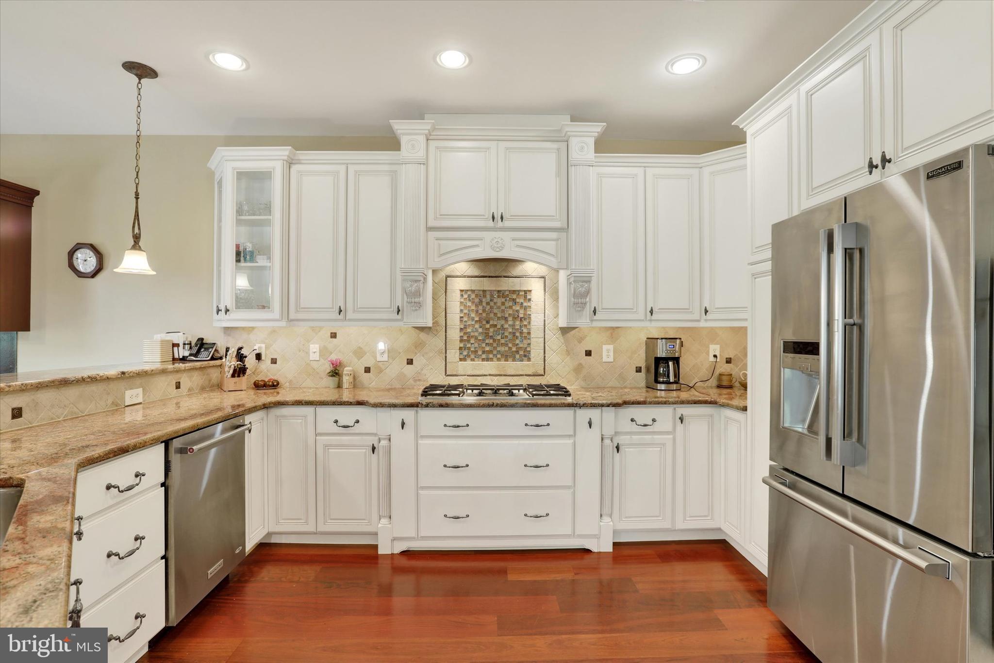 86 Rittenhouse Circle Newtown, PA 18940 - Photo 28 of 55 The Kitchen Boasts Upgraded S/S Steel Appliances
