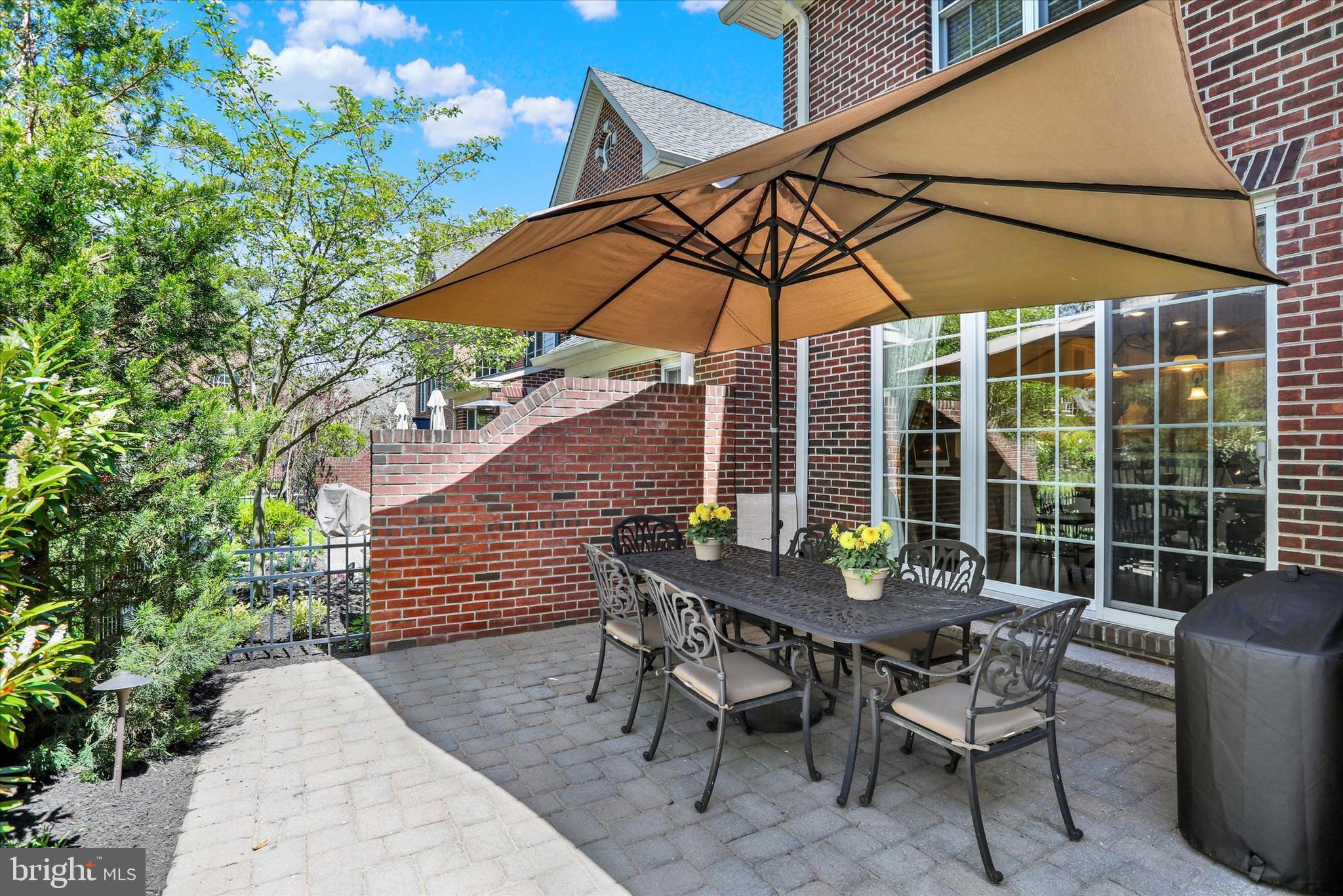 86 Rittenhouse Circle Newtown, PA 18940 - Photo 31 of 55 Relax On The Spacios EP Henry Patio