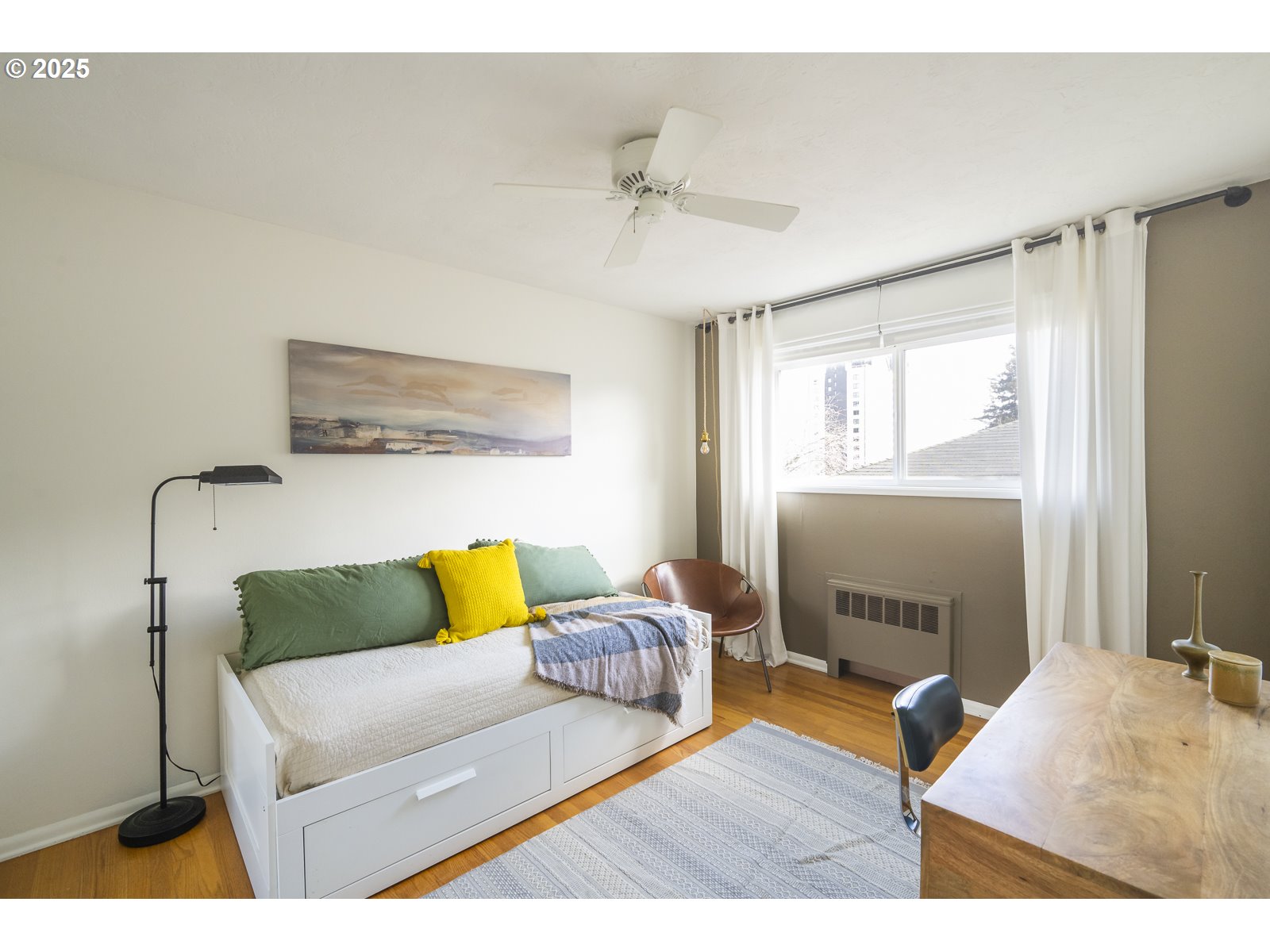 2355 Southwest Cedar Street, Unit 9 Portland, OR 97205 - Photo 36 of 42