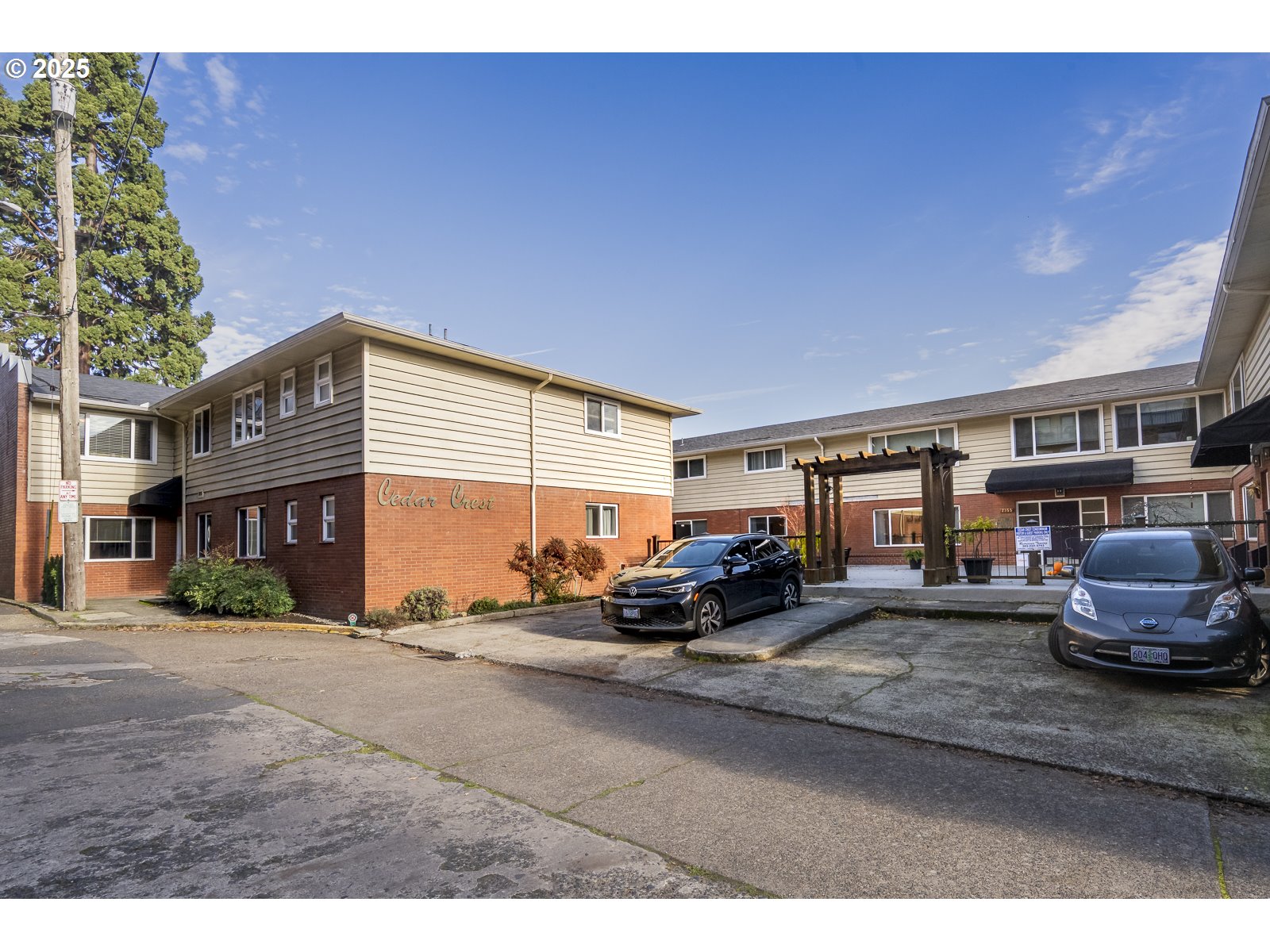 2355 Southwest Cedar Street, Unit 9 Portland, OR 97205 - Photo 40 of 42
