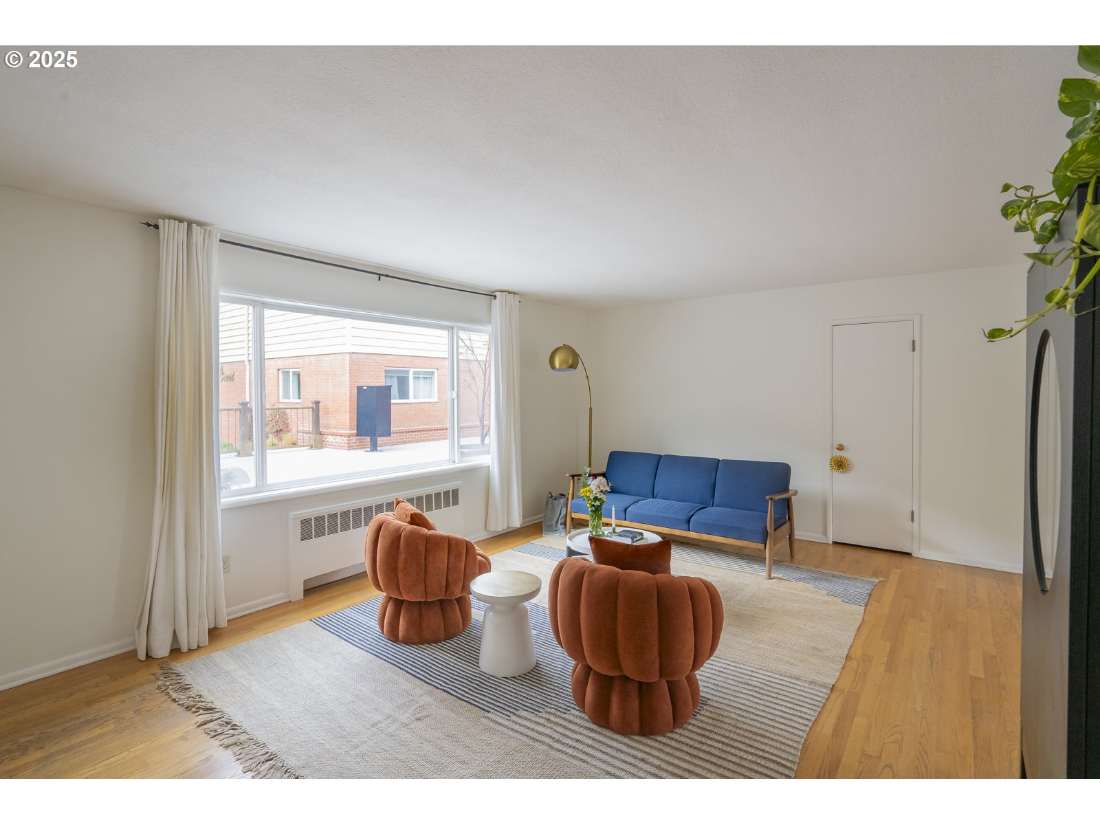 2355 Southwest Cedar Street, Unit 9 Portland, OR 97205 - Photo 6 of 42