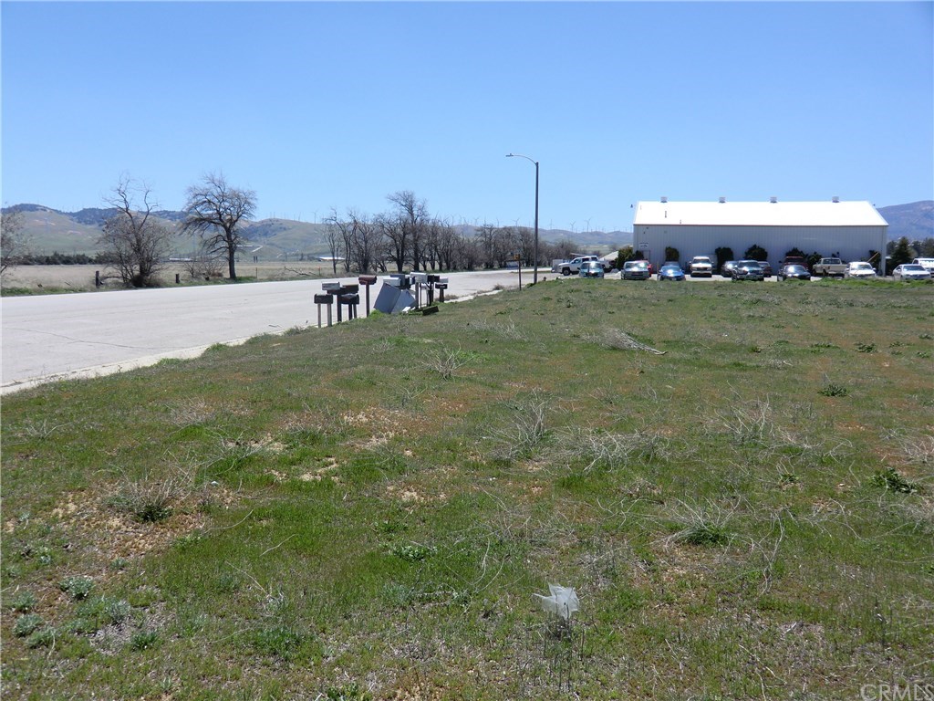 A Tehachapi Willow Springs Road Tehachapi, CA 93561 - Photo 22 of 27
