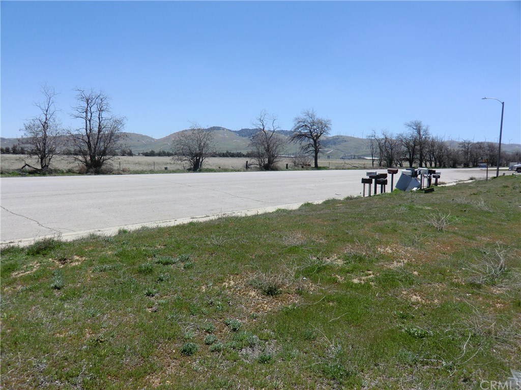 A Tehachapi Willow Springs Road Tehachapi, CA 93561 - Photo 23 of 27