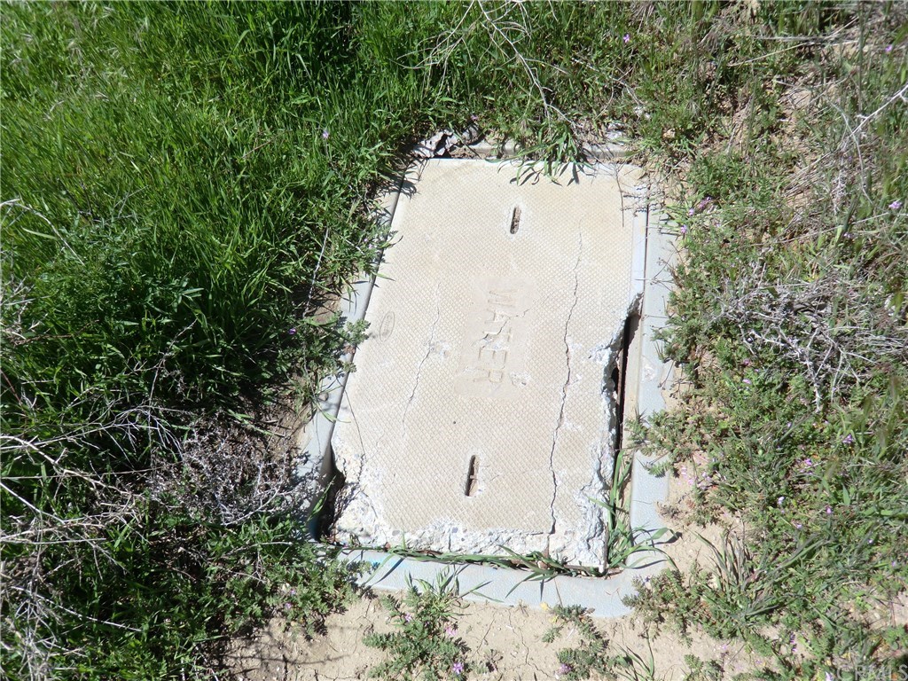 A Tehachapi Willow Springs Road Tehachapi, CA 93561 - Photo 25 of 27