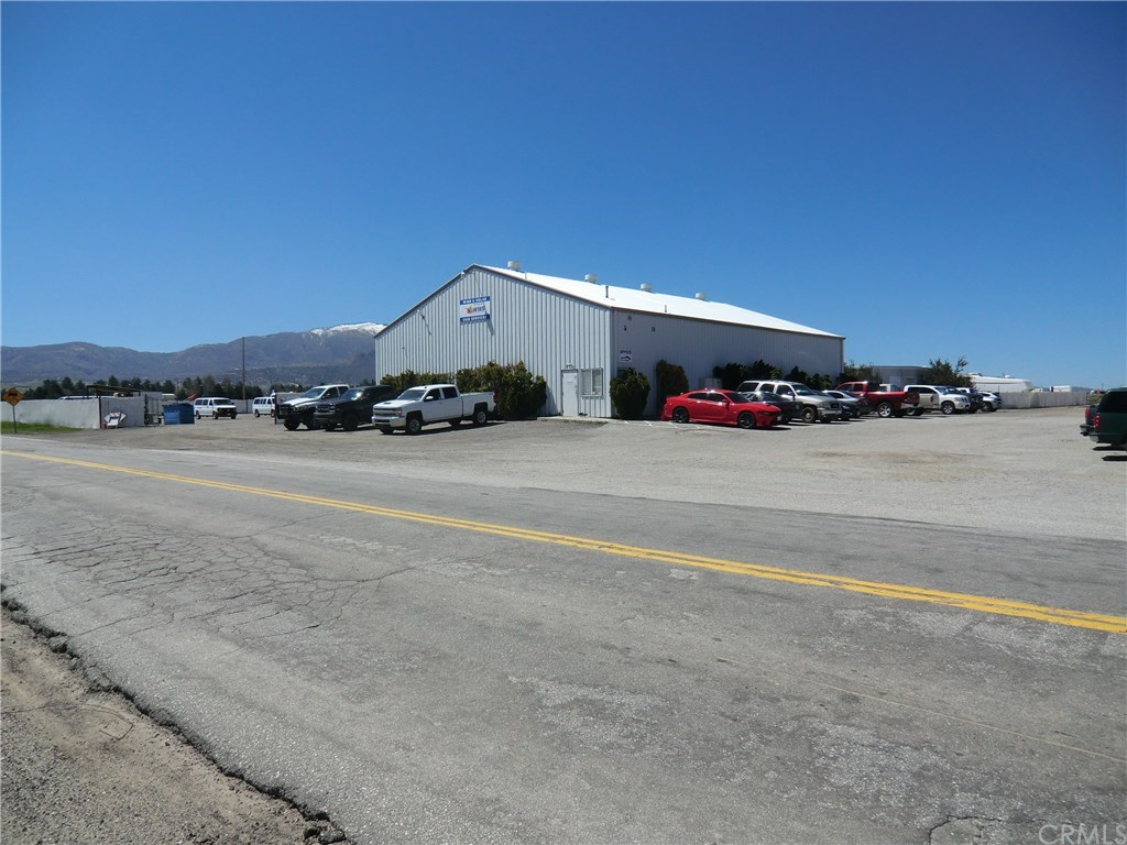 A Tehachapi Willow Springs Road Tehachapi, CA 93561 - Photo 4 of 27