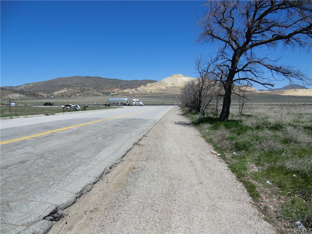 A Tehachapi Willow Springs Road Tehachapi, CA 93561 - Photo 6 of 27