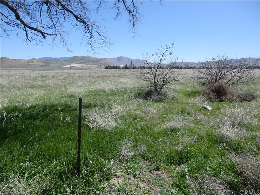 A Tehachapi Willow Springs Road Tehachapi, CA 93561 - Photo 7 of 27