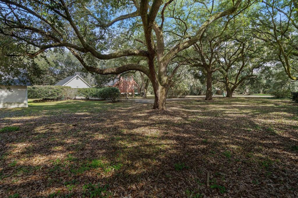 240 Lafayette Street Mandeville, LA 70448 - Photo 28 of 34