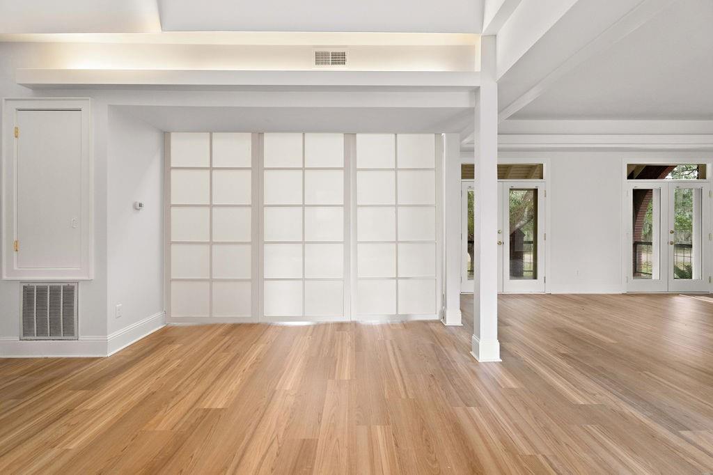 240 Lafayette Street Mandeville, LA 70448 - Photo 8 of 34