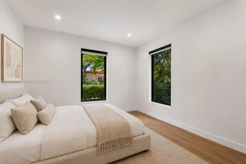 $2,250,000 | 661 Northeast 120th Street, Biscayne Park, FL 33161