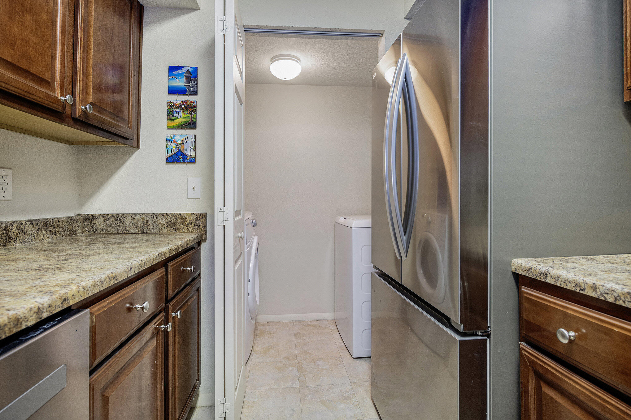1481 Center Street, Unit 2004 Mount Pleasant, SC 29464 - Photo 6 of 14 006_file_830
