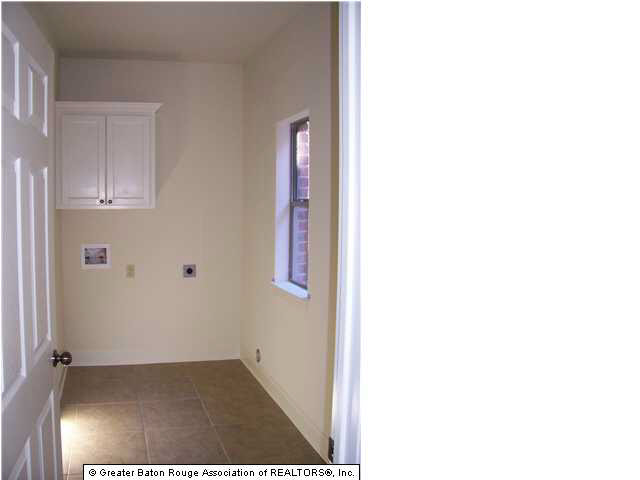 6169 Ridge Way Avenue Baton Rouge, LA 70817 - Photo 7 of 8 Gallery Image 7