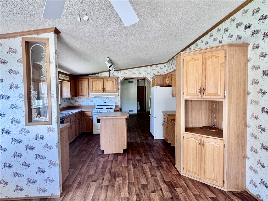 3171 Eagle Harbor Road Gaines, NY 14411 - Photo 14 of 31 kitchen