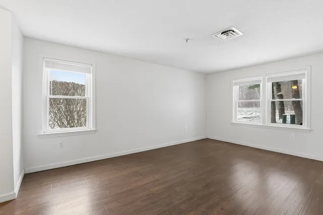 $330,000 | 3 Mayfair Lane, Unit 108, Nashua, NH 03063