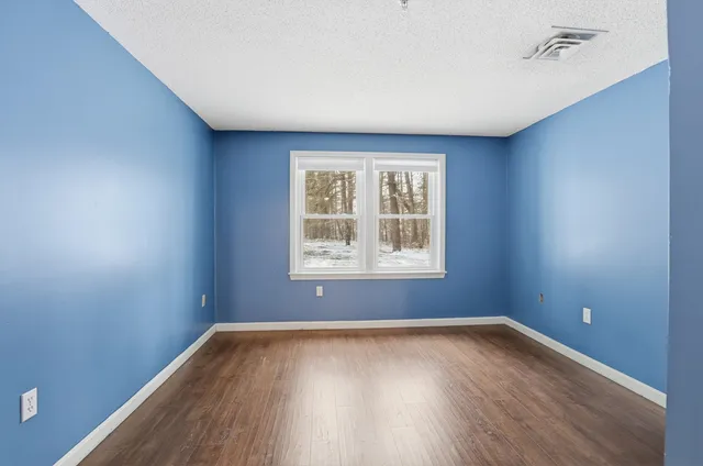 $355,000 | 3 Mayfair Lane, Unit 108, Nashua, NH 03063